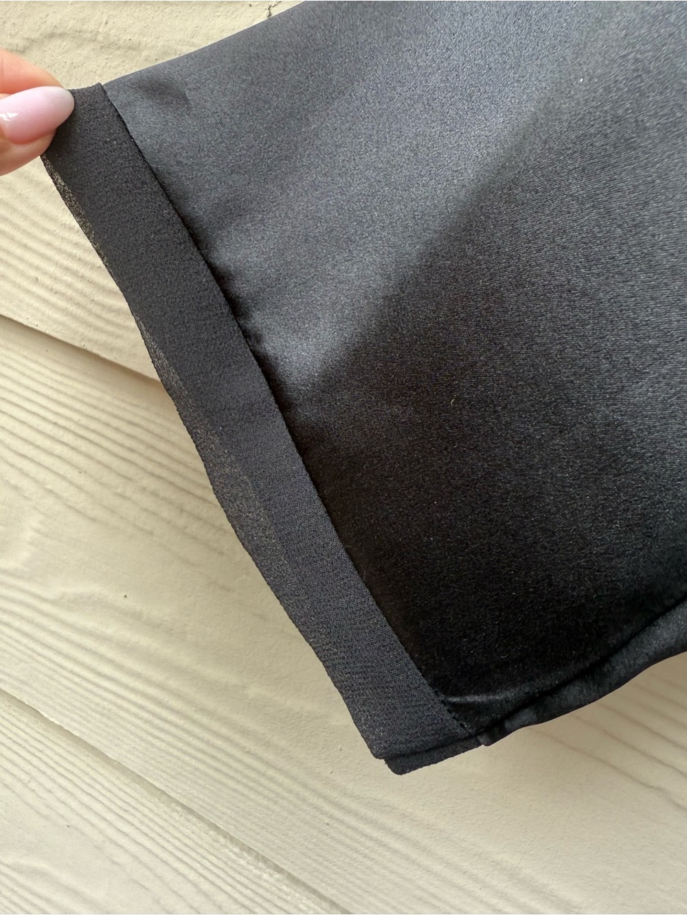 La Perla Silk Long Robe in Black - Picture 5 of 16